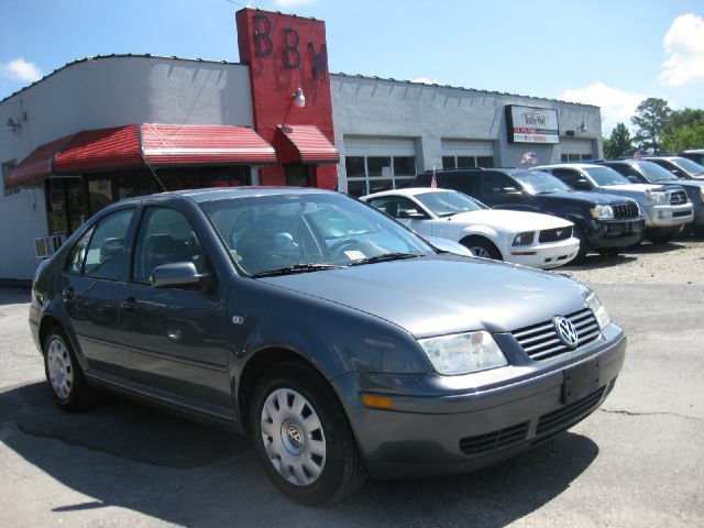 2003 Volkswagen Jetta I-4 Manual