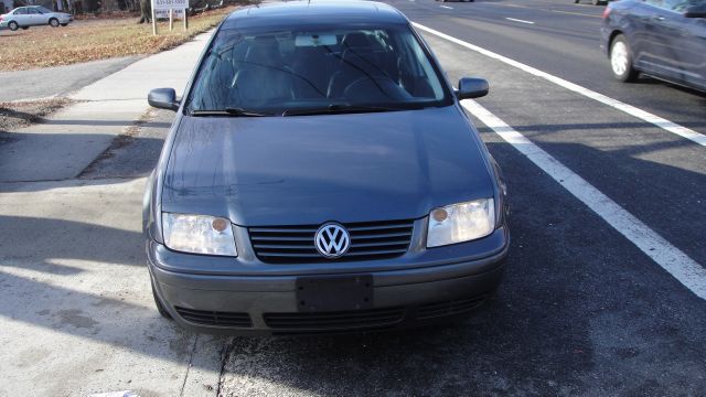 2003 Volkswagen Jetta Quad Cab 4x2 Shortbox XLT