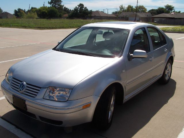 2003 Volkswagen Jetta Quad Cab 4x2 Shortbox XLT