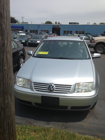 2003 Volkswagen Jetta Quad Cab 4x2 Shortbox XLT