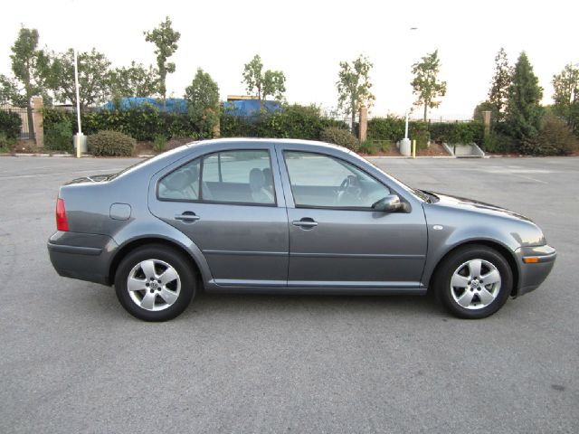 2003 Volkswagen Jetta 4matic 4dr 3.5L