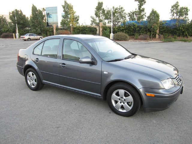 2003 Volkswagen Jetta 4matic 4dr 3.5L