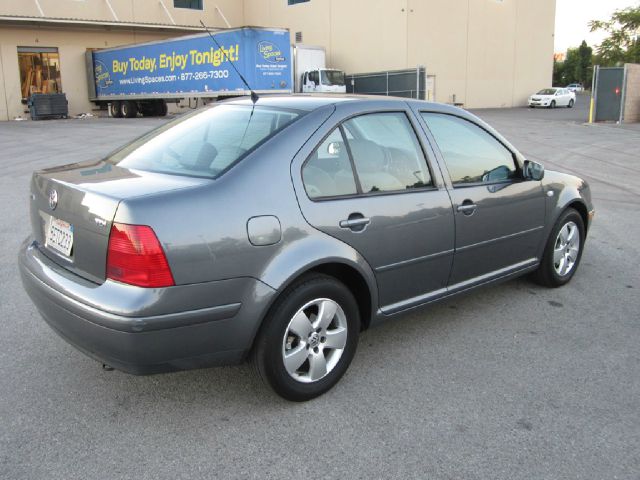2003 Volkswagen Jetta 4matic 4dr 3.5L