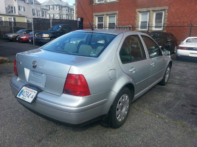 2003 Volkswagen Jetta I-4 Manual
