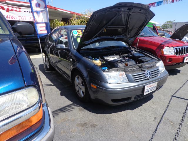 2003 Volkswagen Jetta Quad Cab 4x2 Shortbox XLT