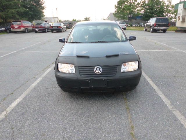 2003 Volkswagen Jetta Quad Cab 4x2 Shortbox XLT