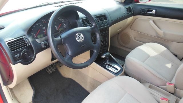 2003 Volkswagen Jetta I-4 Manual