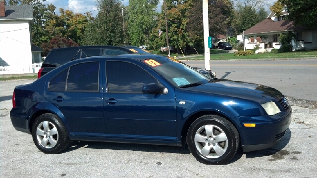 2003 Volkswagen Jetta Quad Cab 4x2 Shortbox XLT