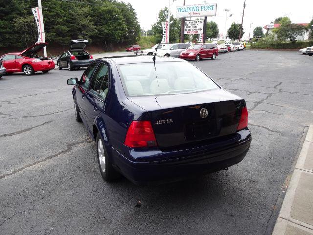 2003 Volkswagen Jetta Quad Cab 4x2 Shortbox XLT
