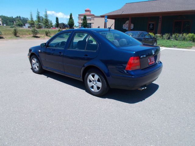 2003 Volkswagen Jetta King Cab 4WD