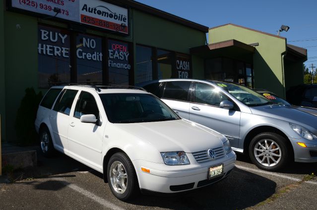 2003 Volkswagen Jetta 2007 Mazda Mazda3 S Sport
