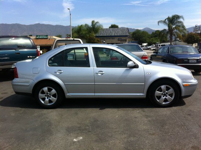 2003 Volkswagen Jetta Quad Cab 4x2 Shortbox XLT