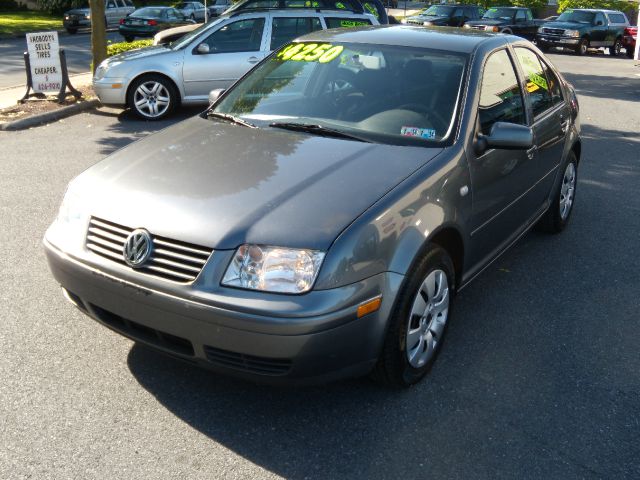 2003 Volkswagen Jetta I-4 Manual