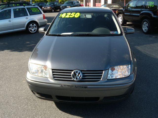 2003 Volkswagen Jetta I-4 Manual