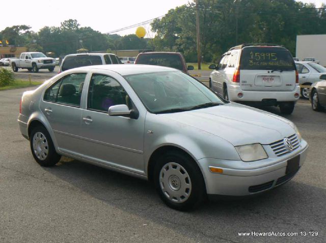 2003 Volkswagen Jetta I-4 Manual