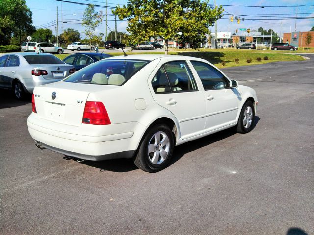2003 Volkswagen Jetta King Cab 4WD