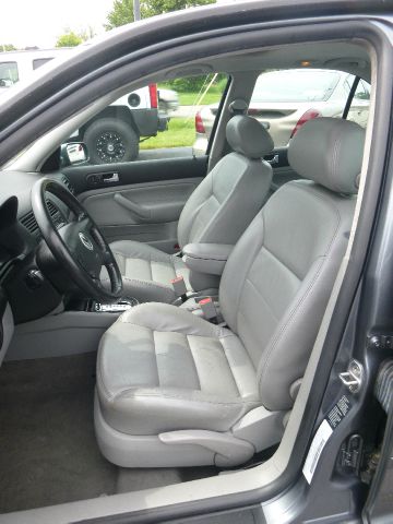 2003 Volkswagen Jetta King Cab 4WD