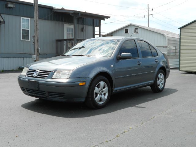 2003 Volkswagen Jetta Quad Cab 4x2 Shortbox XLT