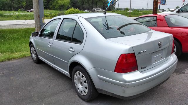 2003 Volkswagen Jetta LS Flex Fuel 4x4 This Is One Of Our Best Bargains
