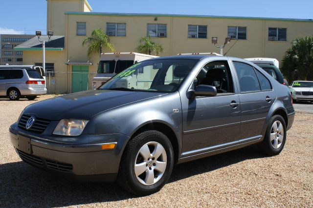 2003 Volkswagen Jetta Quad Cab 4x2 Shortbox XLT