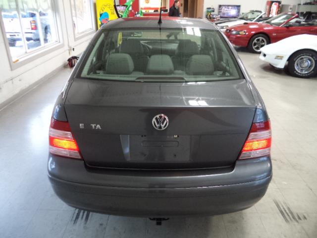 2004 Volkswagen Jetta Unknown