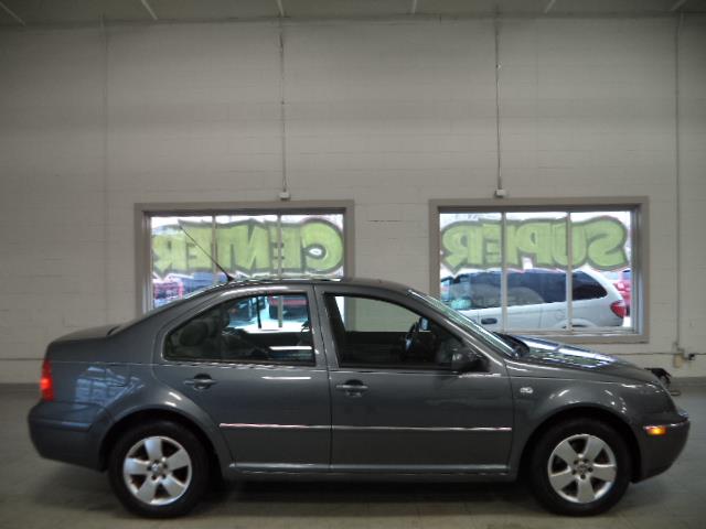 2004 Volkswagen Jetta Unknown