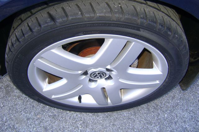 2004 Volkswagen Jetta King Cab 4WD