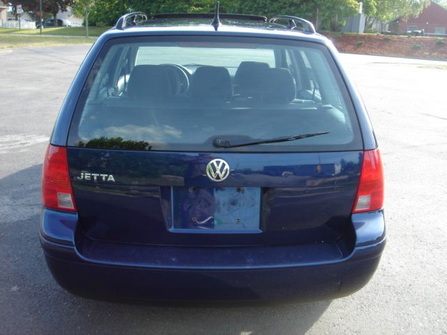 2004 Volkswagen Jetta Quad Cab 4x2 Shortbox XLT