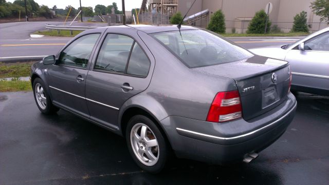 2004 Volkswagen Jetta King Cab 4WD