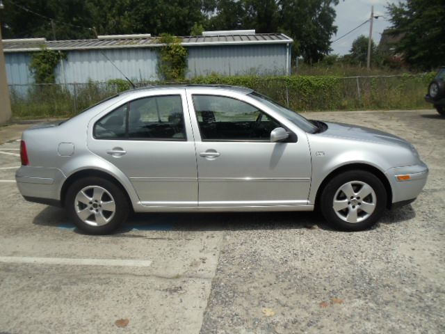 2004 Volkswagen Jetta 2WD CREW CAB 169 ST