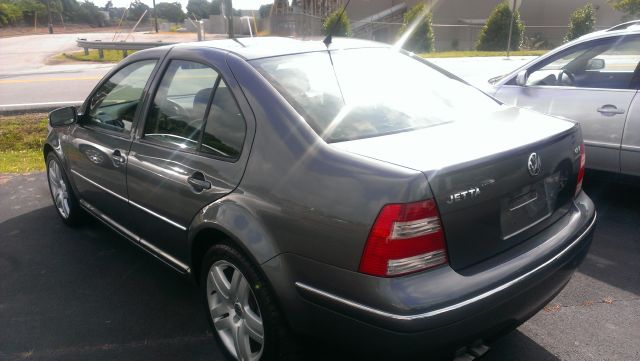2004 Volkswagen Jetta King Cab 4WD