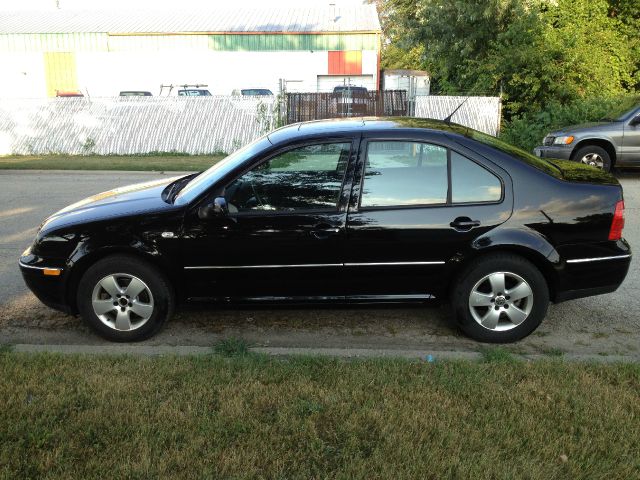 2004 Volkswagen Jetta 2WD CREW CAB 169 ST