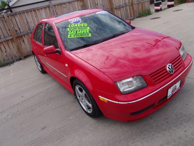 2005 Volkswagen Jetta Ml500 4matic 4dr 5.0L AWD SUV