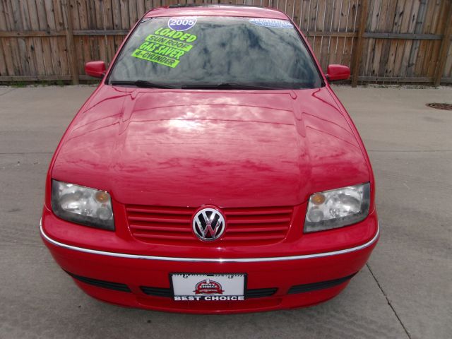 2005 Volkswagen Jetta Ml500 4matic 4dr 5.0L AWD SUV