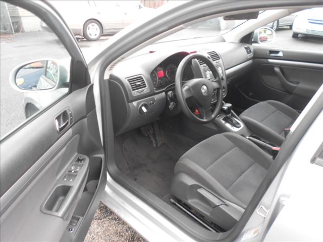 2005 Volkswagen Jetta Touring PKG RES W/nav