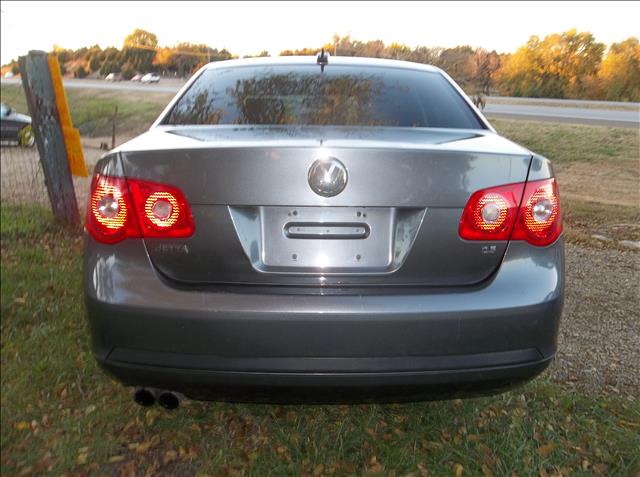 2005 Volkswagen Jetta MGA