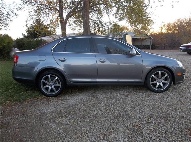 2005 Volkswagen Jetta MGA