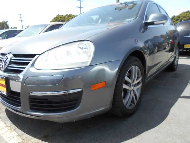 2005 Volkswagen Jetta 4dr 2.9L Twin Turbo AWD SUV
