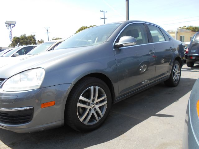 2005 Volkswagen Jetta 4dr 2.9L Twin Turbo AWD SUV