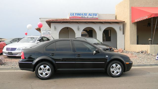 2005 Volkswagen Jetta EXV6 AT Leather