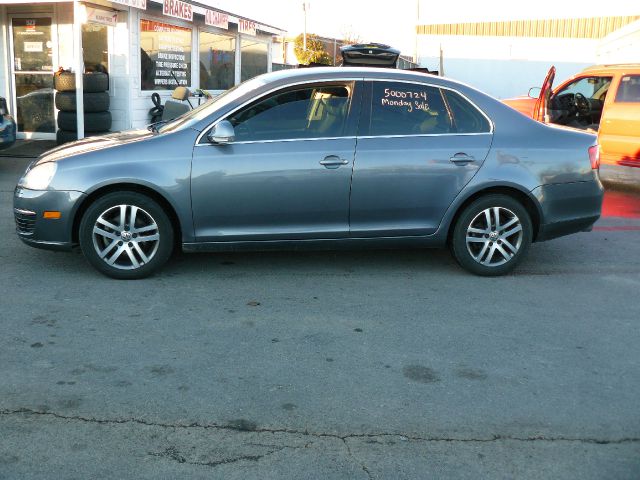 2005 Volkswagen Jetta Limited Wagon