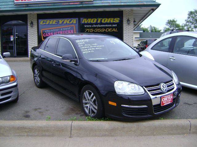 2005 Volkswagen Jetta 4dr 2.9L Twin Turbo AWD SUV
