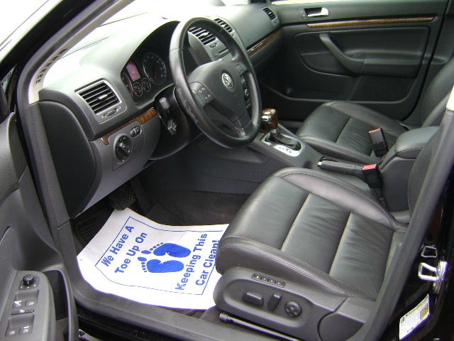 2005 Volkswagen Jetta 4dr 2.9L Twin Turbo AWD SUV