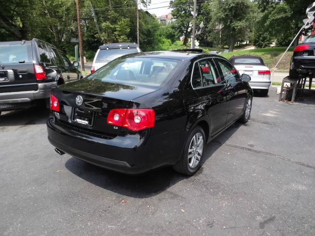 2005 Volkswagen Jetta Limited Wagon