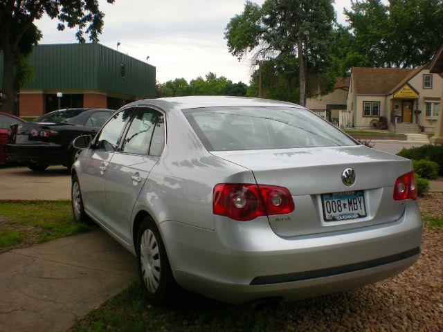 2005 Volkswagen Jetta 4dr 2.9L Twin Turbo AWD SUV