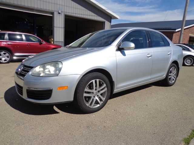 2005 Volkswagen Jetta GS-R