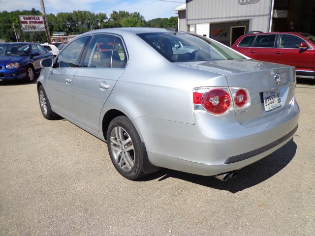 2005 Volkswagen Jetta GS-R