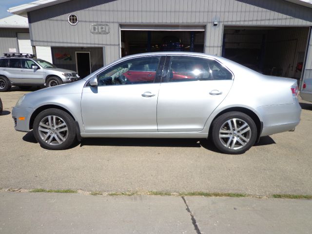 2005 Volkswagen Jetta GS-R