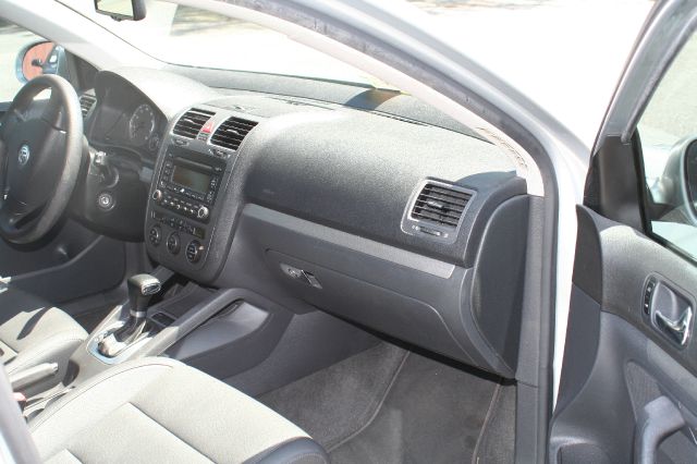 2005 Volkswagen Jetta Limited Wagon