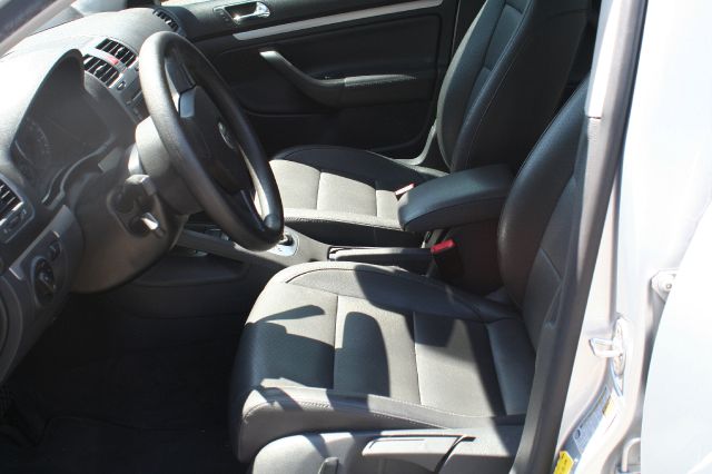 2005 Volkswagen Jetta Limited Wagon